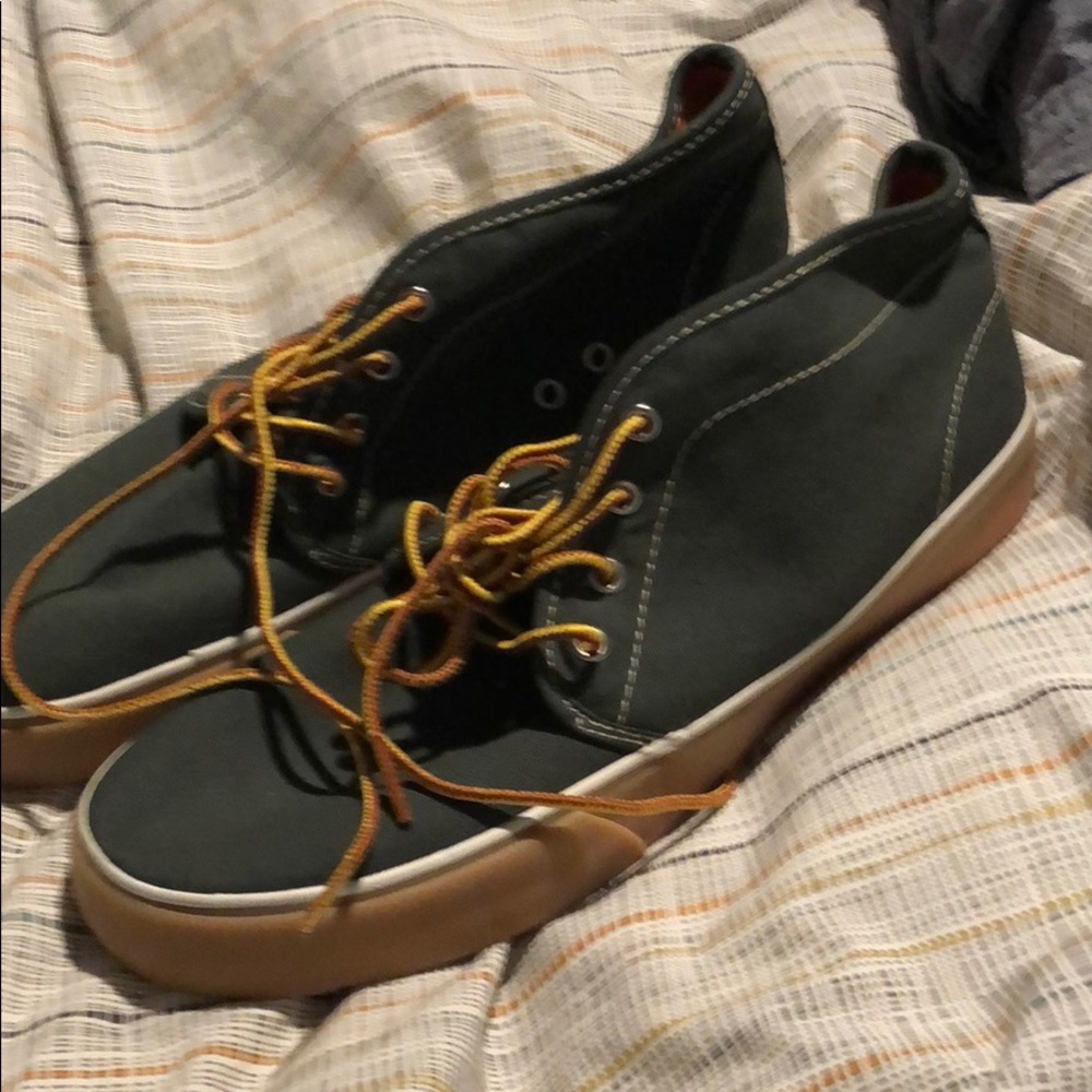 New never worn shoes